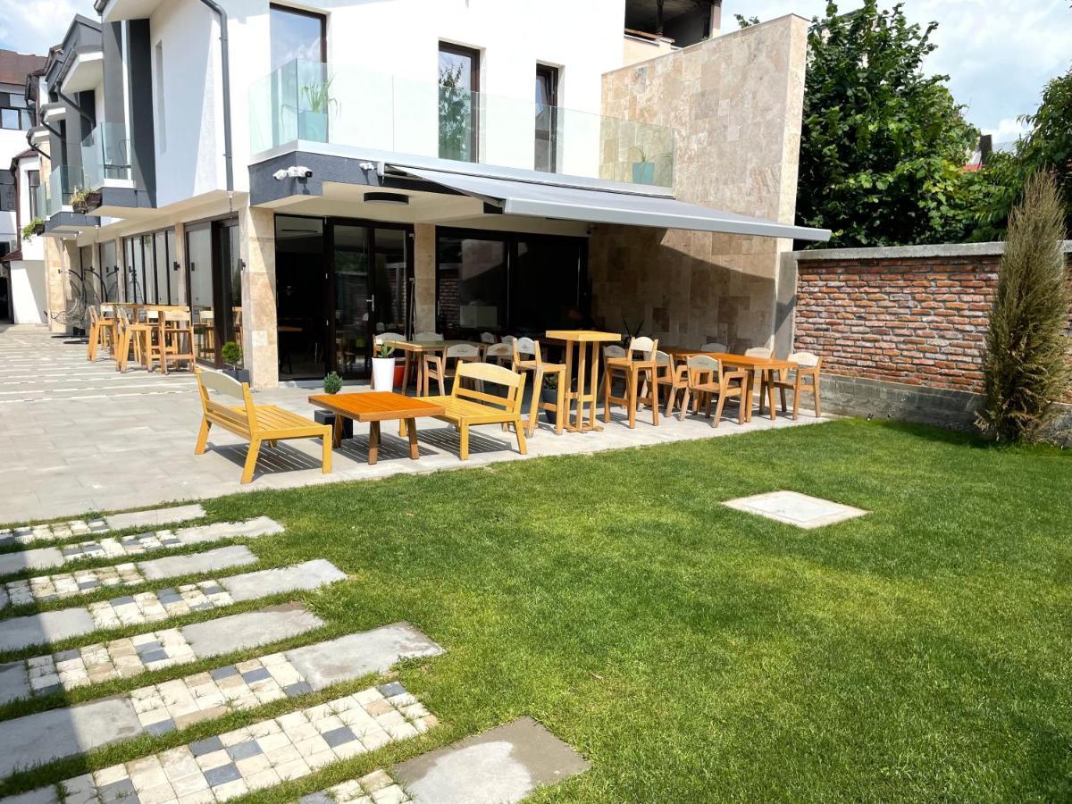 Aleea Teilor Hotel Cîmpulung Kültér fotó