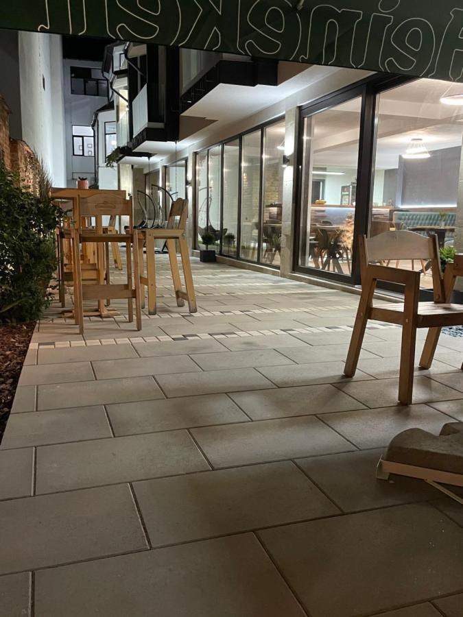 Aleea Teilor Hotel Cîmpulung Kültér fotó