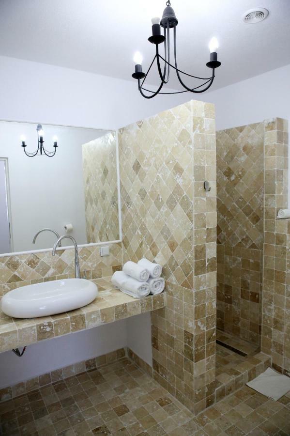 Aleea Teilor Hotel Cîmpulung Kültér fotó