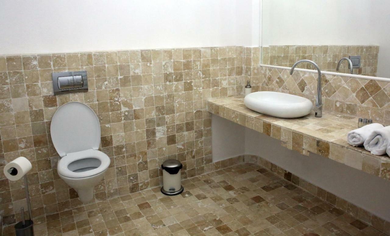 Aleea Teilor Hotel Cîmpulung Kültér fotó
