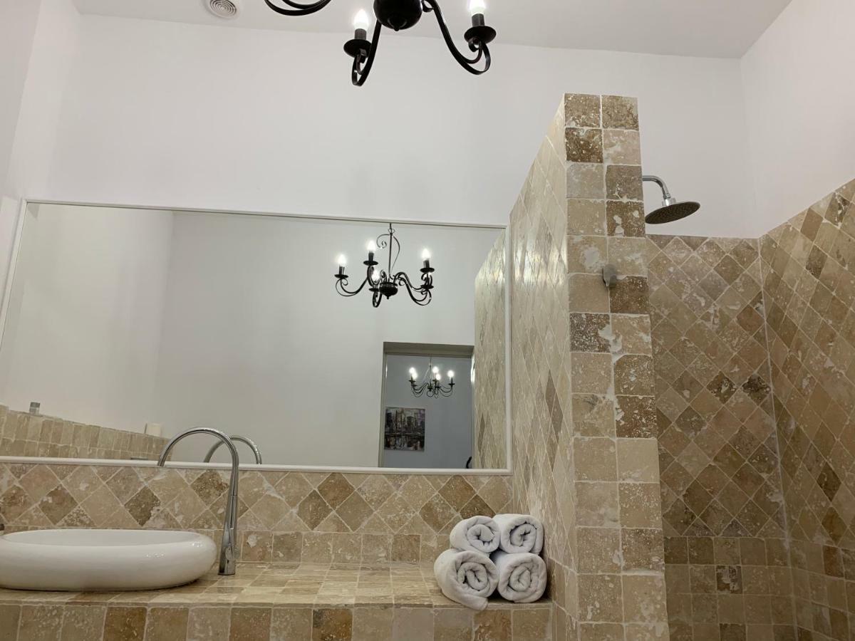 Aleea Teilor Hotel Cîmpulung Kültér fotó